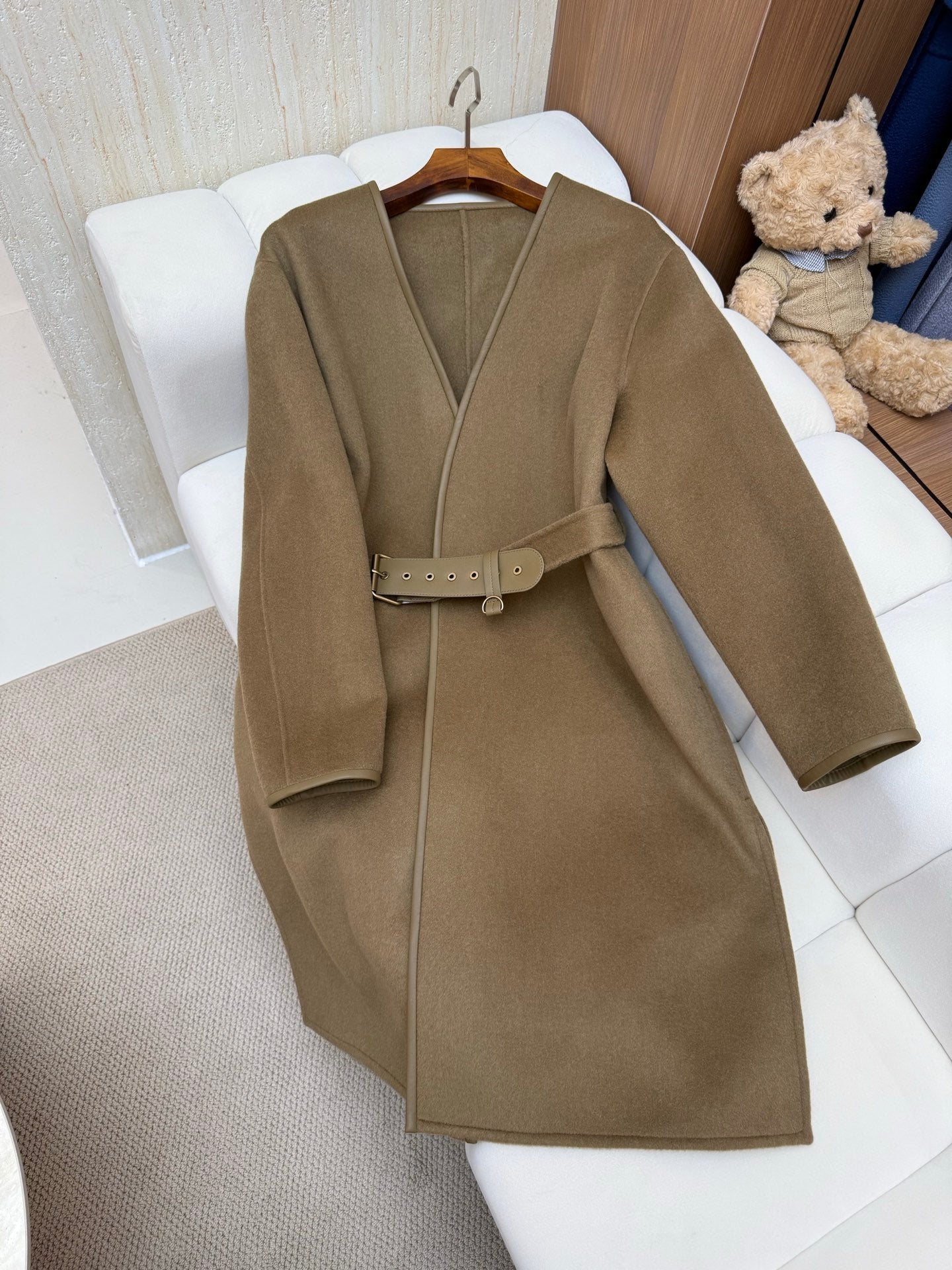 Women's Cashmere Coat